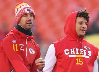 Patrick Mahomes and Alex Smith, Mahomies for Life