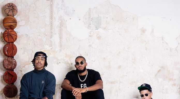 Sources within the Suns organization tell us they are making a play for D’Angelo Russell Booker teaming up with D'Angelo Russel