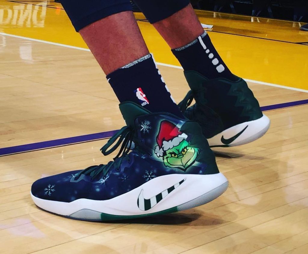 Nike Hyperdunk 2017 Karl Anthony Towns Grinch shoes